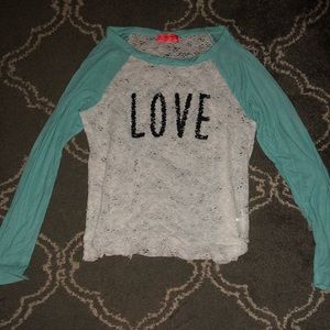 Long sleeve and lace shirt